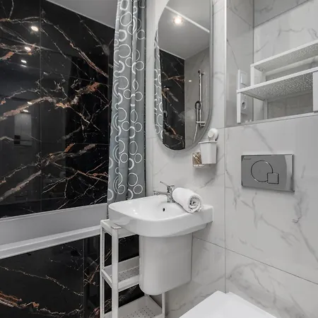 Apartment Aleja Jana Pawla Ii 20 B By Homeprime